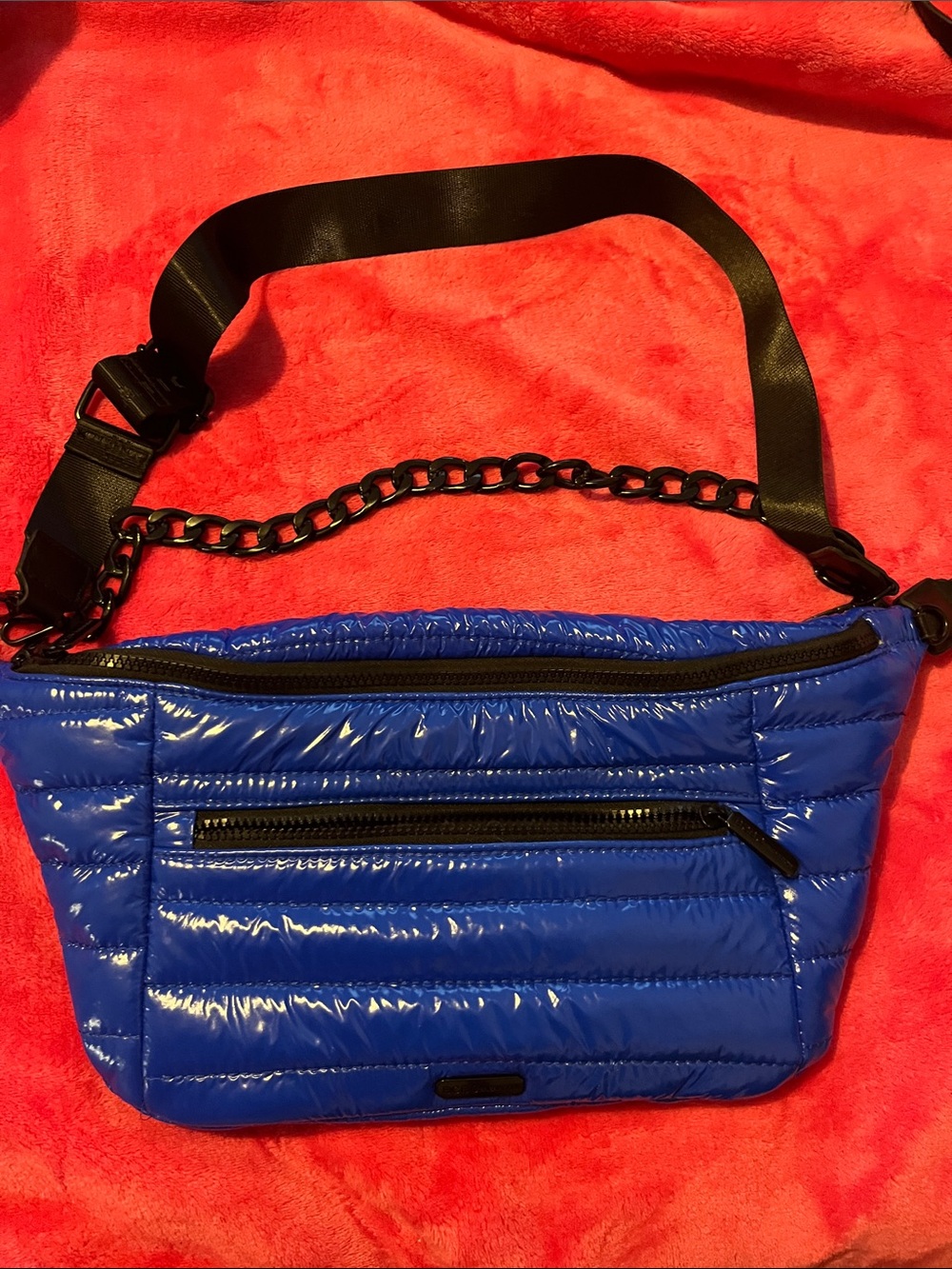 BCBG  PUFFER  Crossbody Bag with Chain Strap